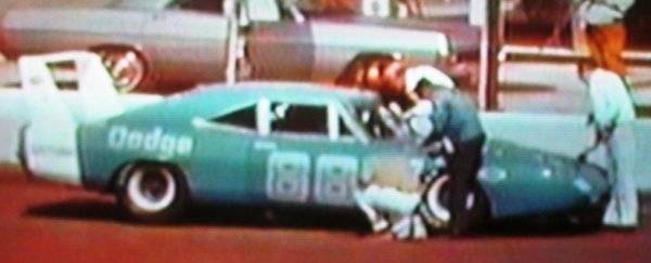 buddy baker chrysler engineering #88  dodge charger daytona 200 talladega 1970.JPG