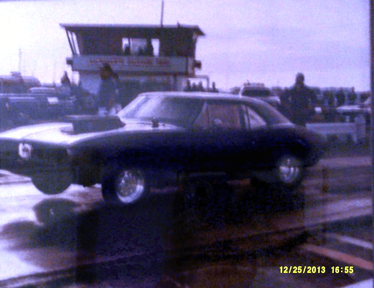 Budnicks 67 Camaro 8.98 @ Sacramento early 1980's (brightened up a tad).png