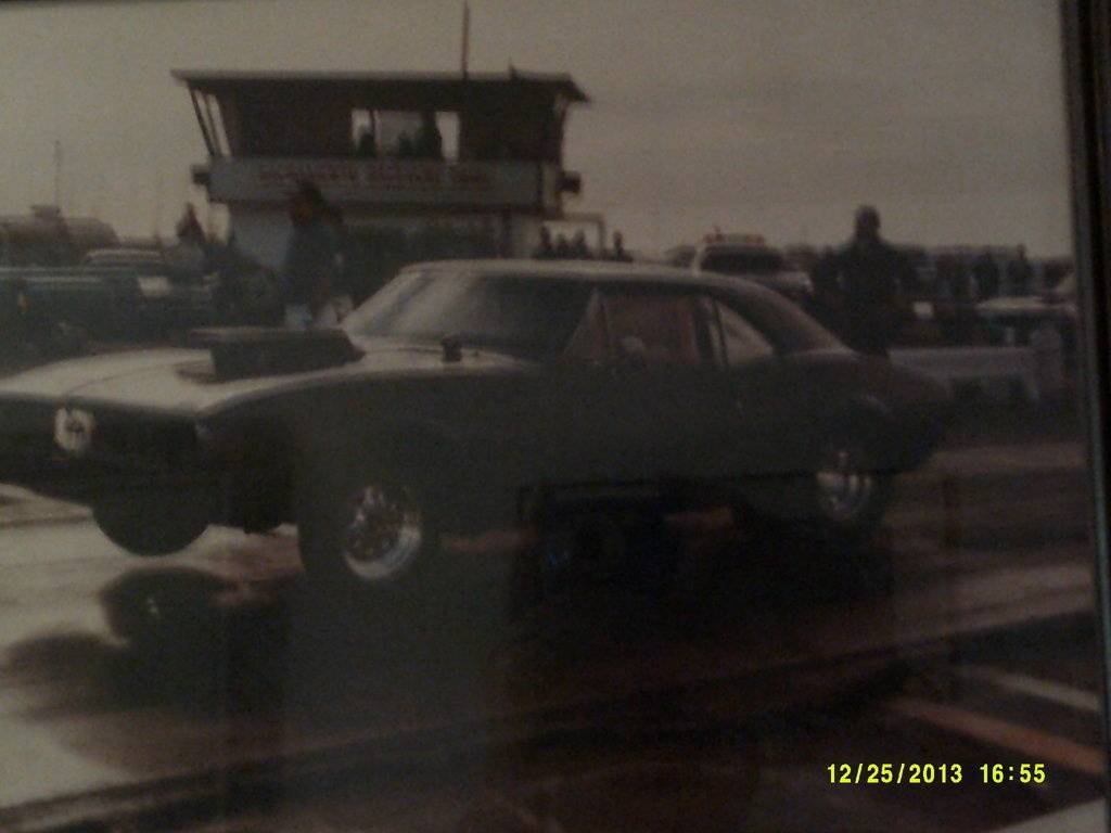 Budnicks 67 Camaro 8.98 @ Sacramento early 1980's.JPG