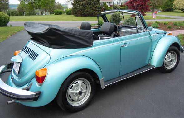 Budnicks 79 VW Super Beetle like Vicky's.jpg