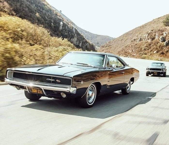 Bullitt '68 Charger & '68 Mustang b.jpg