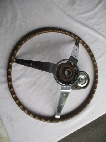 bwheelb.jpg