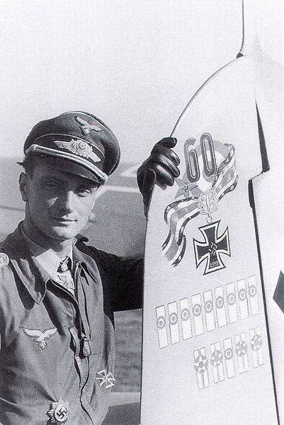 cab6552876ae4301364137b038f80936--ww-uniforms-luftwaffe.jpg