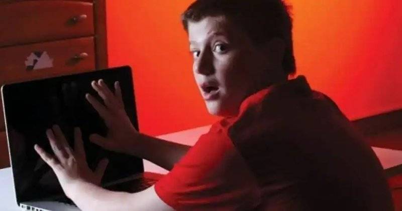 Capturehide.JPG