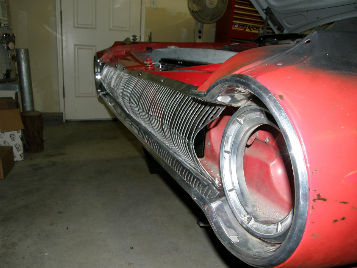 Car Grill 01222010 002.jpg
