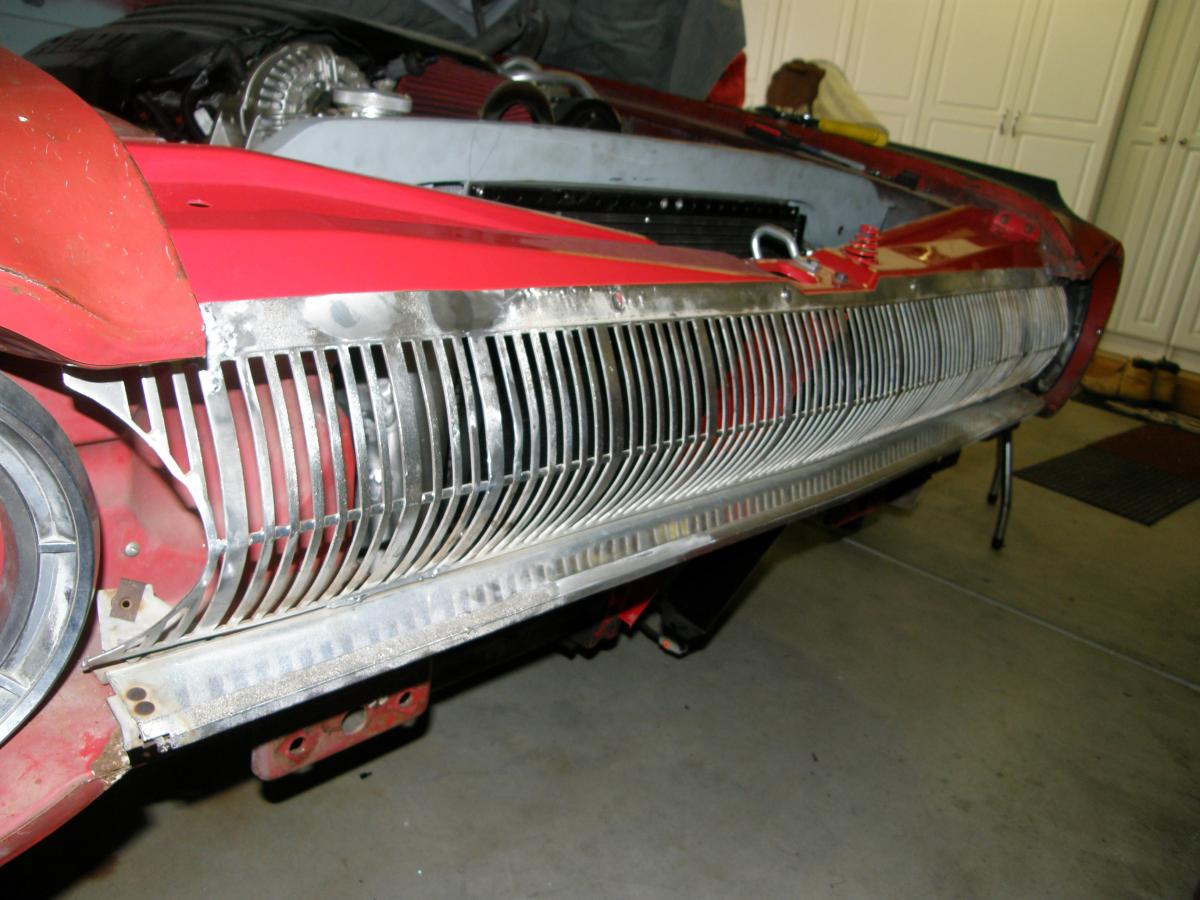 Car Grill 122609 003.jpg