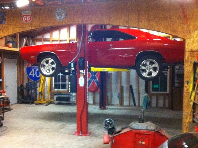 car lift 13.JPG