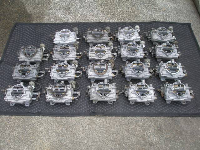 CARBURETORS 004 (Small).JPG