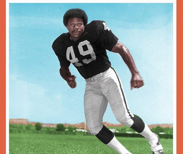 Carl Weathers #49 Oakland Raider 1970-71.jpg