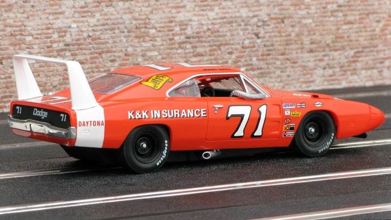 Carrera's Bobby Isaac '69 Dodge Charger Daytona Slot Car (2).jpg