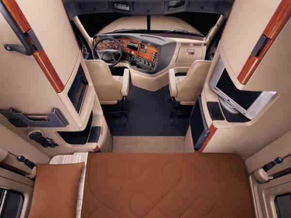 Cascadia Interior_Front_iPad.jpg