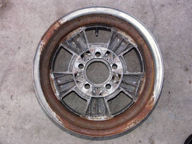 ccrp_0605_02_z-magnesium_torq_thrust_wheels-.jpg