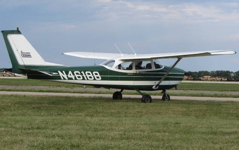 Cessna172I.jpg