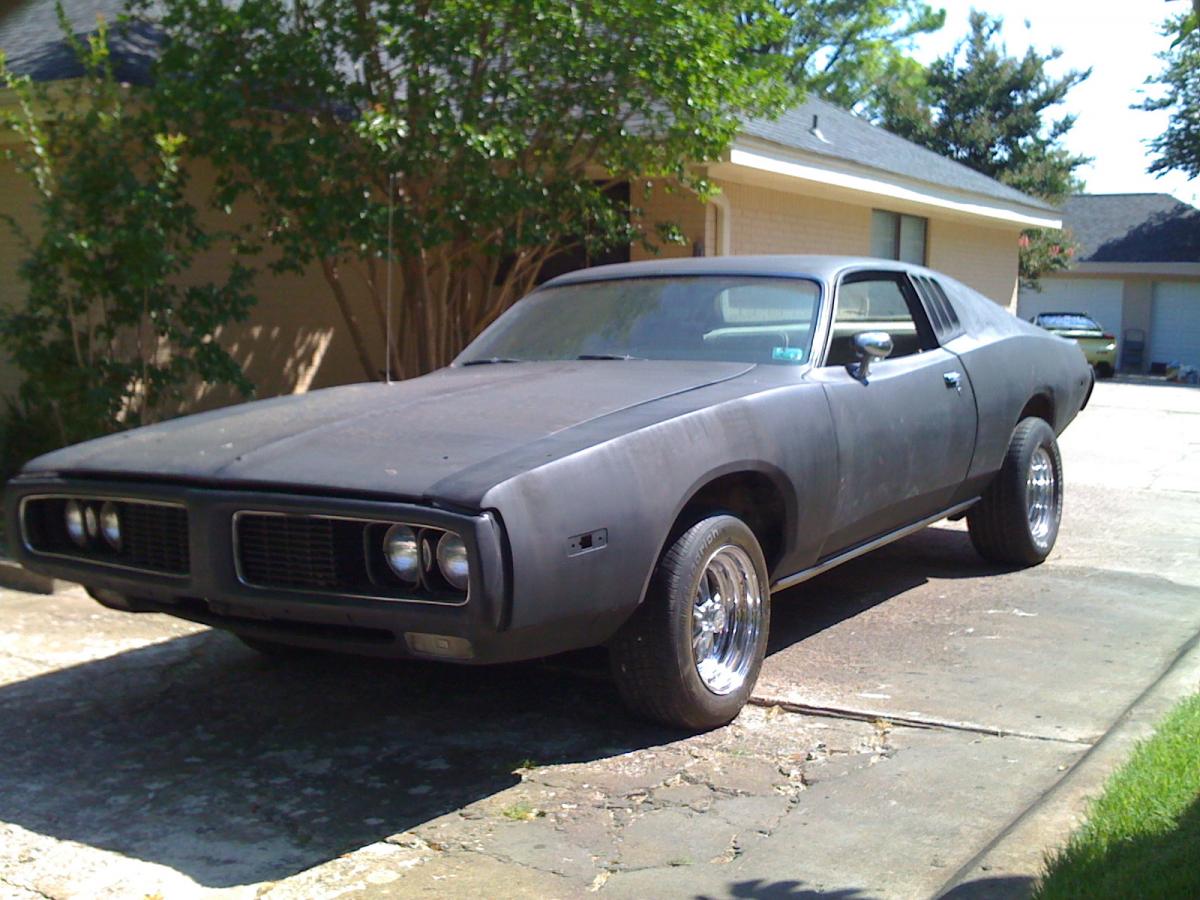 Charger 1.jpg