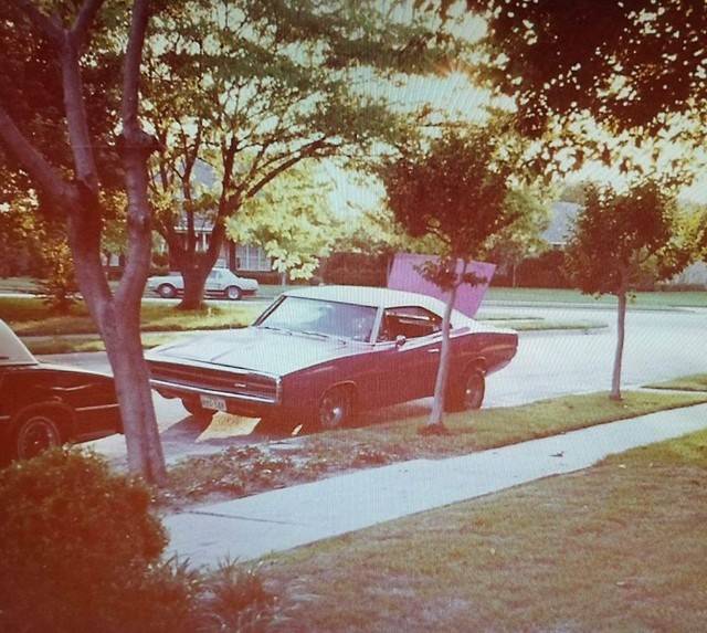 Charger 605.jpg