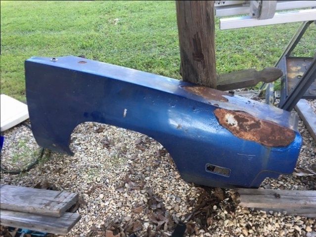 charger frontfender4.JPG