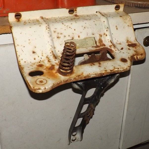 charger hood latch panel.jpg