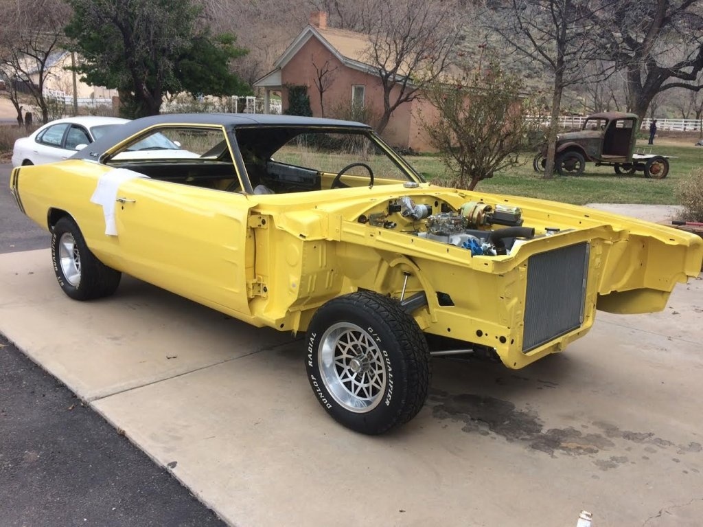 Charger on wheels.jpg