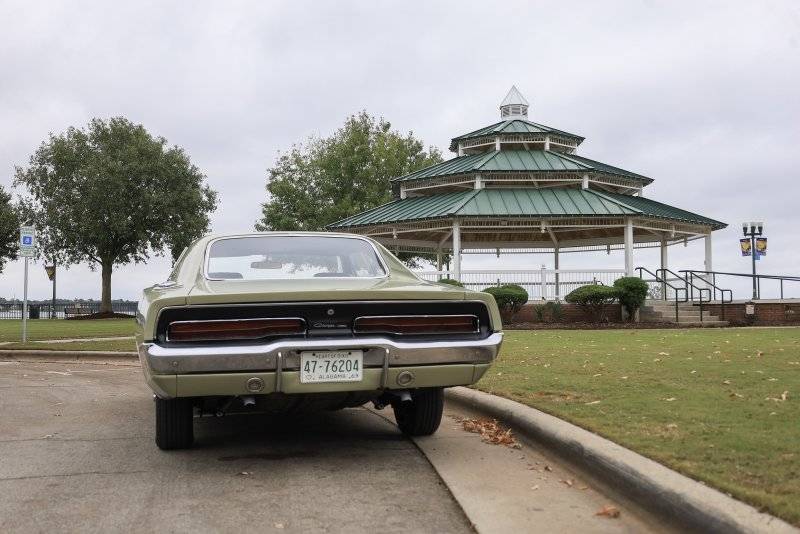 Charger - R.jpg