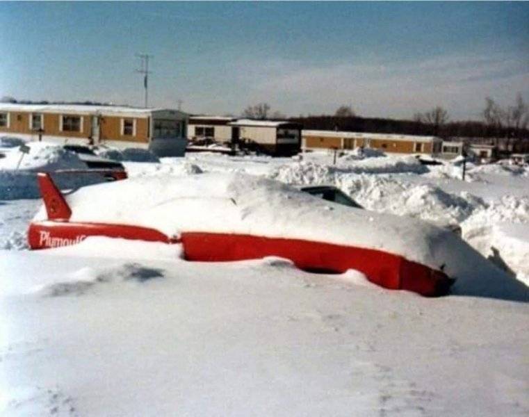 Charger snow.jpg