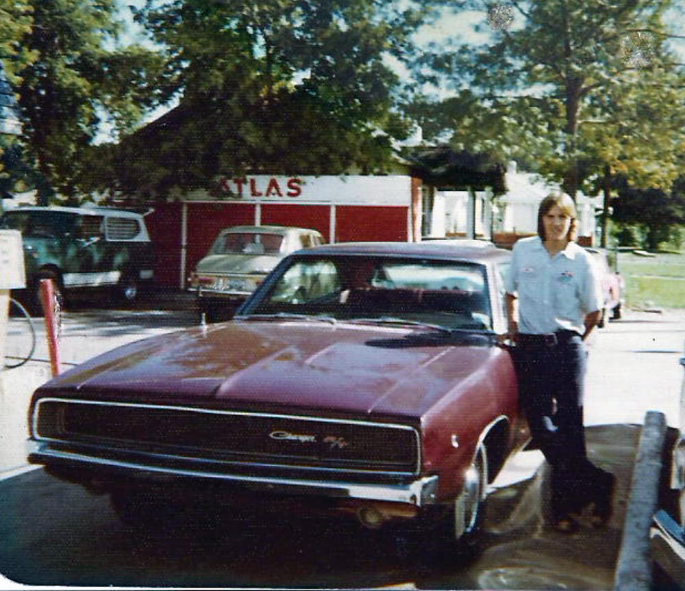 Charger1.jpg