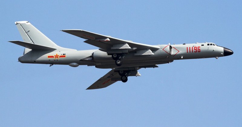 Chinese Xian H-6 Bomber.jpg