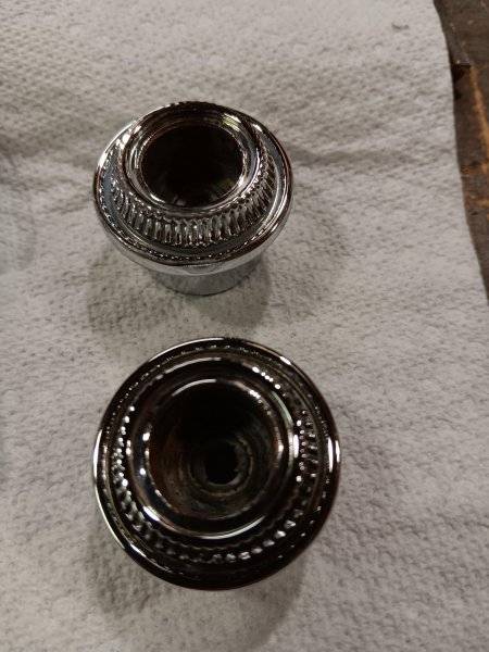 chrome knobs.jpg