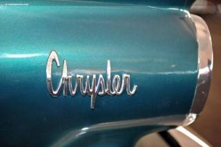 Chrysler emblem (Mobile).jpg