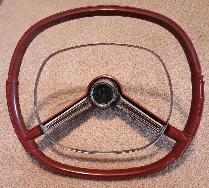 Chrysler Steering Wheel 1 .jpg