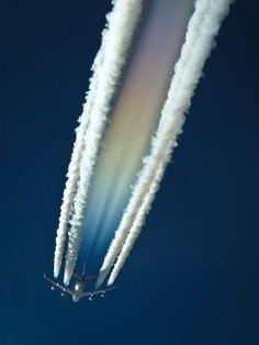 Contrails Jet exhaust Vorticee's #2.jpg