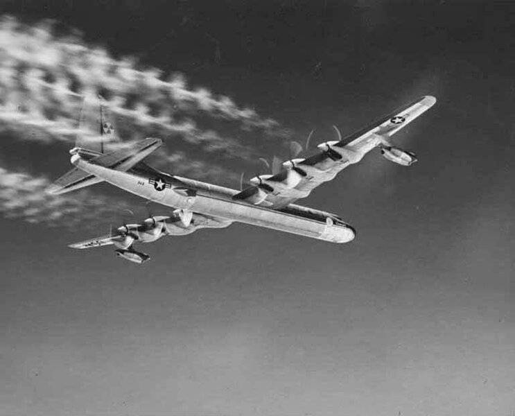Convair_NB-36H_airplane,_the_first_aircraft_to_fly_with_an_operating_atomic_reactor_aboard.jpg