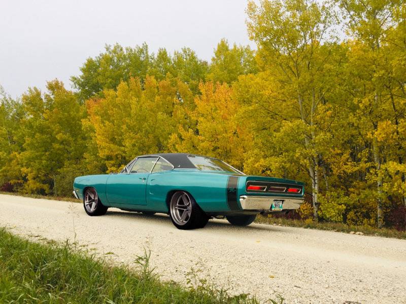 Coronet in the fall (Big HRE Wheels).jpg