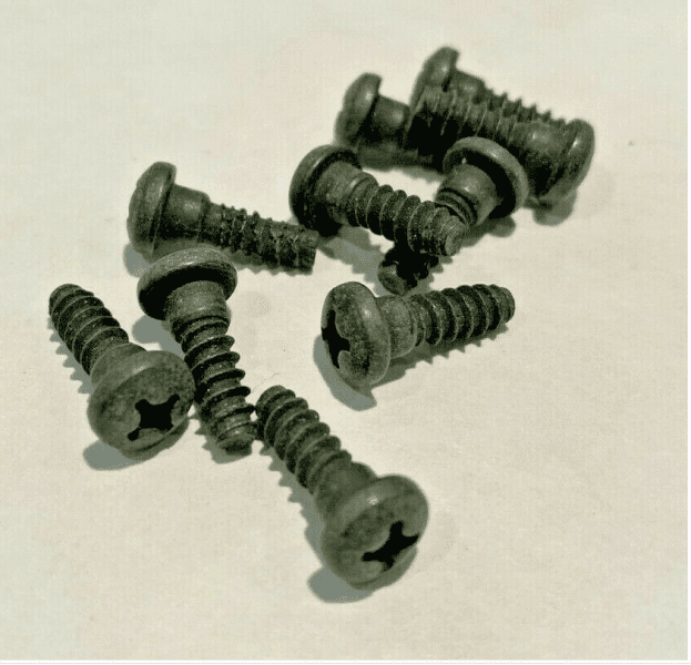 cowlscreenscrews-1.png