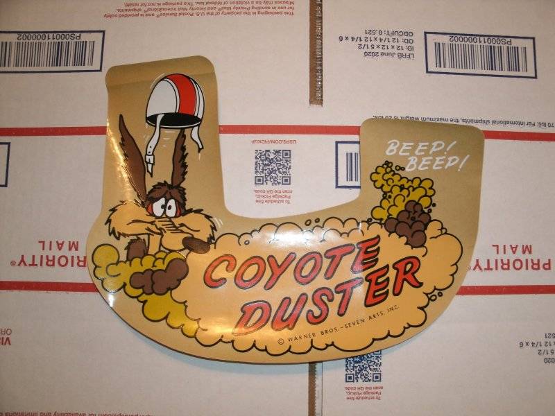 Coyote Duster Hemi Decal NOS 001.JPG