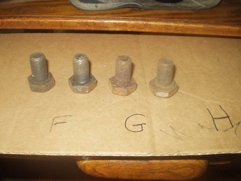 CRANKSHAFT bolts.JPG