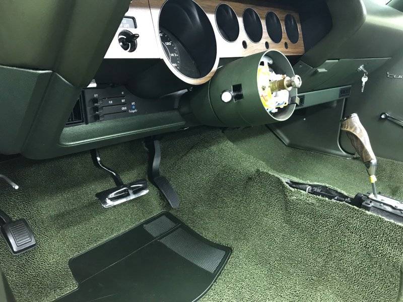 cuda carpet across dash.jpg