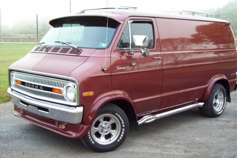 Custom-Dodge-Van.jpg