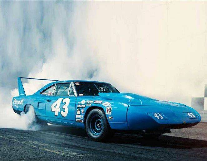 d64e5fa0097b5af9c0545f804a27c3de---plymouth-roadrunner-plymouth-superbird.jpg