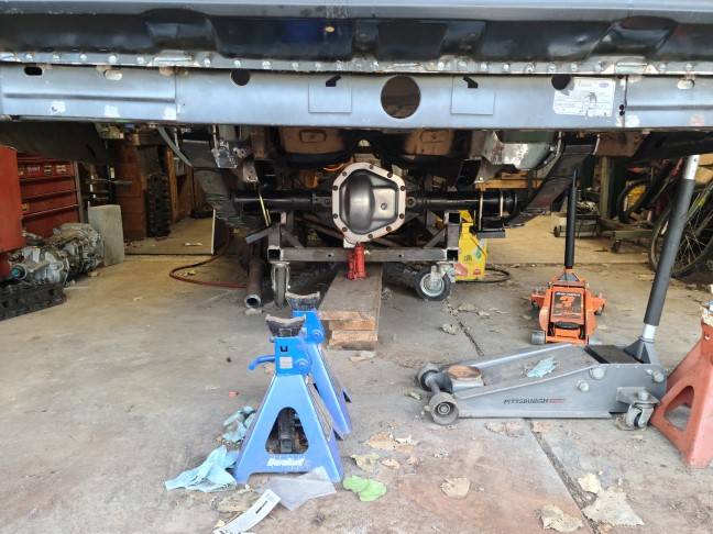 Dana 60 Installed.jpg