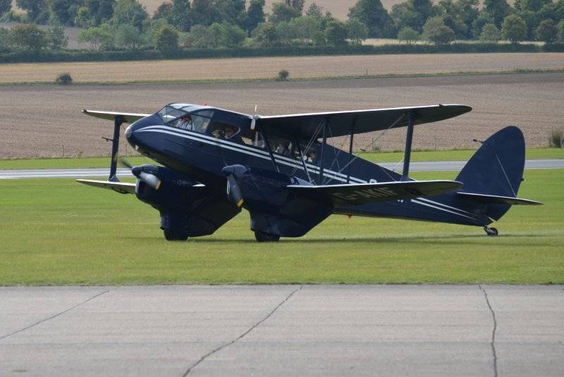 De Havilland Dragon Rapide.jpg