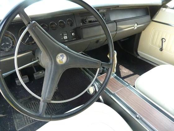 dealer-just-bought-a-210k-one-owner-1970-plymouth-superbird-4-speed-now-aims-to-flip-it_6.jpg