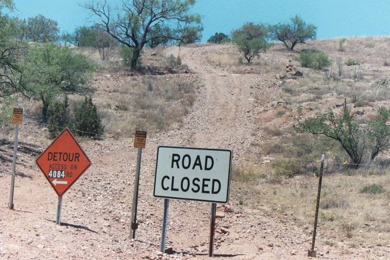 Detour Arizona style.JPG