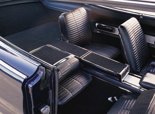Dodge-Charger-66-int-r-1063065601.jpg