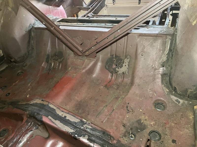 Dodge Interior Floor.jpg