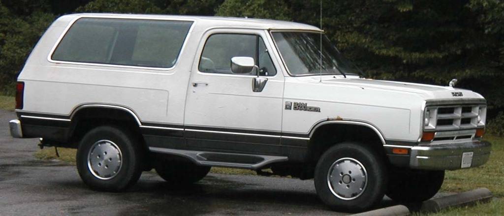 Dodge-Ramcharger.jpg