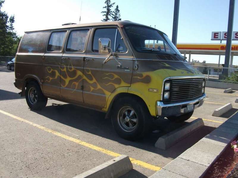 Dodge-Van.jpg