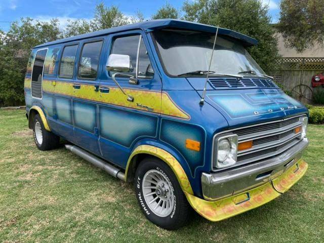 dodge_custom_1978_1978_dodge_custom_classic_cruiser_van_v8_auto_5960108616935484634.jpg