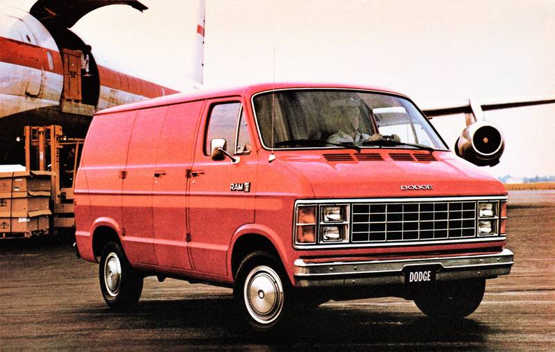 dodge_ram_van_5.jpg