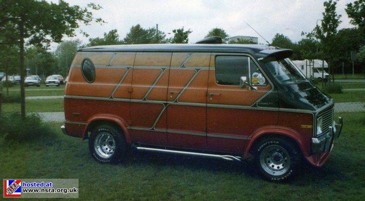 dodge_streetvan_76.jpg