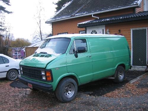 DodgeShortVan.jpg